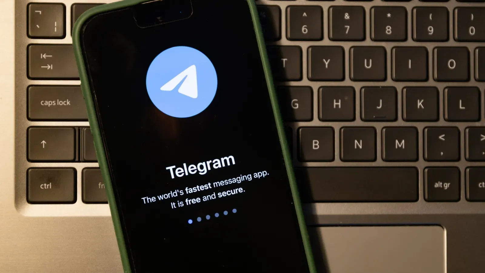 Telegram推出社群与限时机器人消息功能，群组管理和智能交互迎来新升级